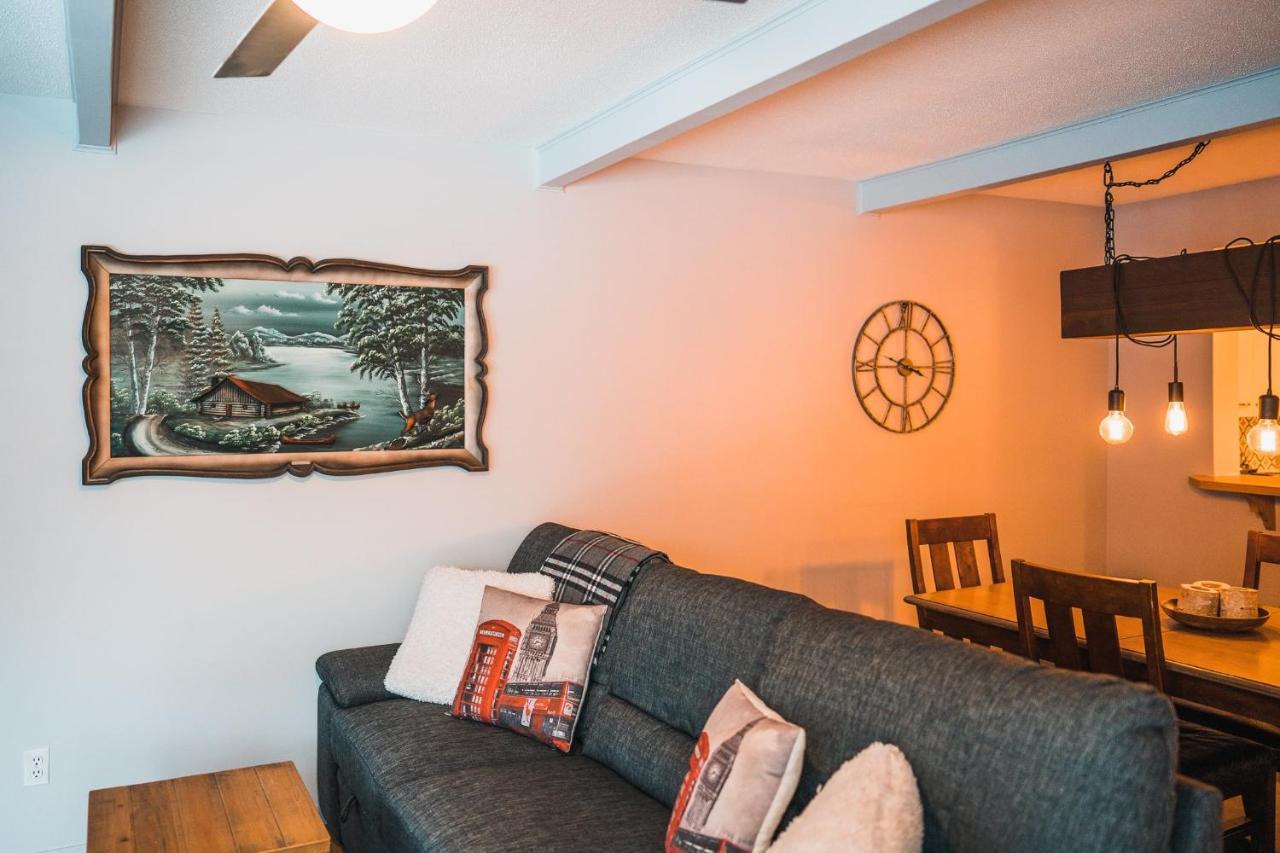 Magnifique Condo Pres Du Lac Tremblant Mont-Tremblant Ngoại thất bức ảnh