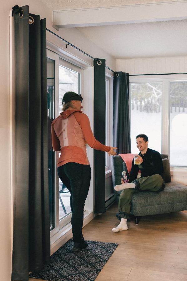 Magnifique Condo Pres Du Lac Tremblant Mont-Tremblant Ngoại thất bức ảnh