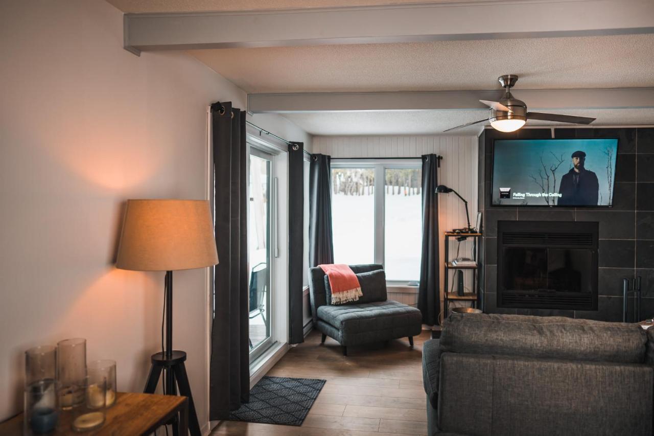 Magnifique Condo Pres Du Lac Tremblant Mont-Tremblant Ngoại thất bức ảnh